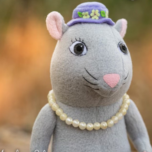 Ms. Mona plushie- Trash Truck - New - Picture 2 of 4